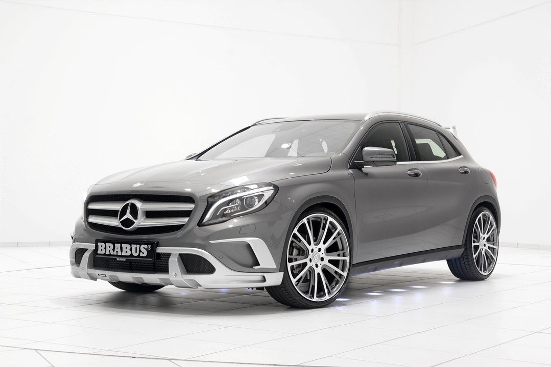 Mercedes-Benz GLA Tuned by Brabus Revealed !