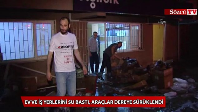 Ev ve iş yerlerini su bastı, araçlar dereye sürüklendi