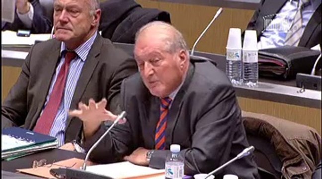 Audition de M. Jean-Yves Le Drian, ministre de la défense, sur la politique européenne de défense - Mercredi 5 Décembre 2012