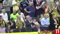 Aziz Yıldırım ve taraftarları: Ali İsmail Korkmaz, Fenerbahçe Yıkılmaz