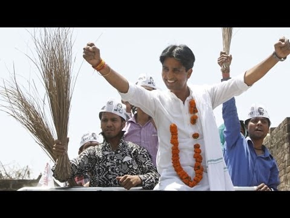 AAP's Kumar Vishwas mocks Gandhi family's presence in Amethi