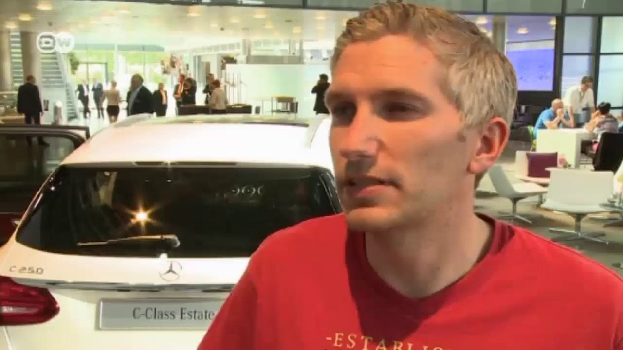 World premiere - Mercedes C-Class Model T | Drive it!