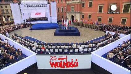 À Varsovie, Barack Obama fustige les "sombres manœuvres" russes