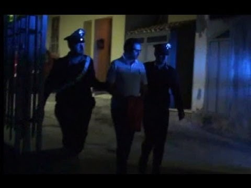 Torre Annunziata (NA) - 15 arresti per spaccio di droga -live- (03.06.14)