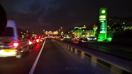 Bir Ambulansın İstanbul'da Kaza Yerine Ulaşımı