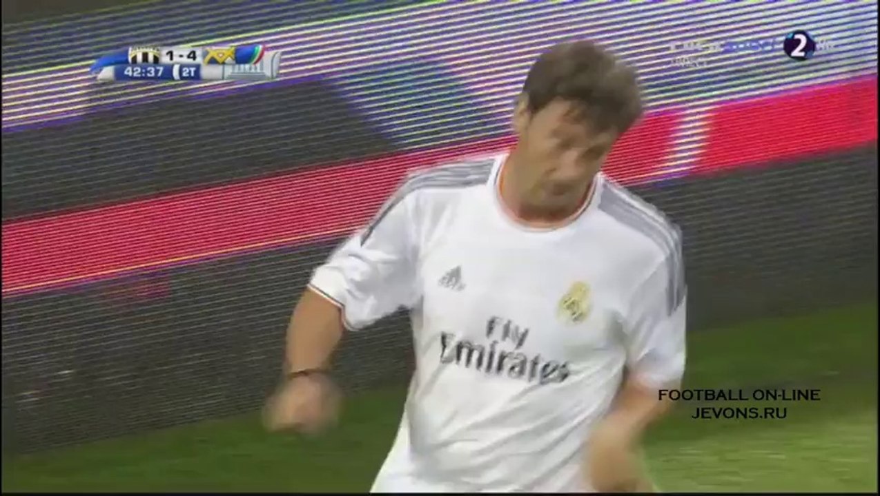 Real Madrid Legends 5 - 1 Juventus Legends