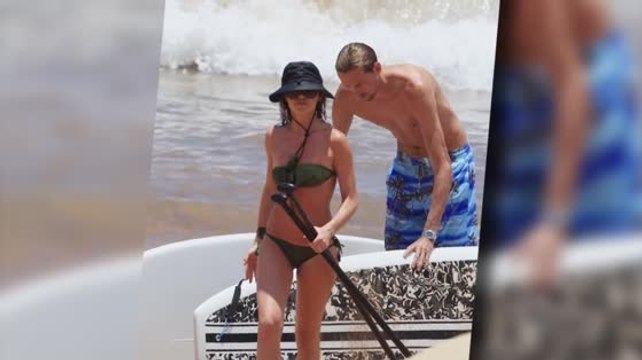 Abbey Clancy and Peter Crouch Enjoy Hawaii