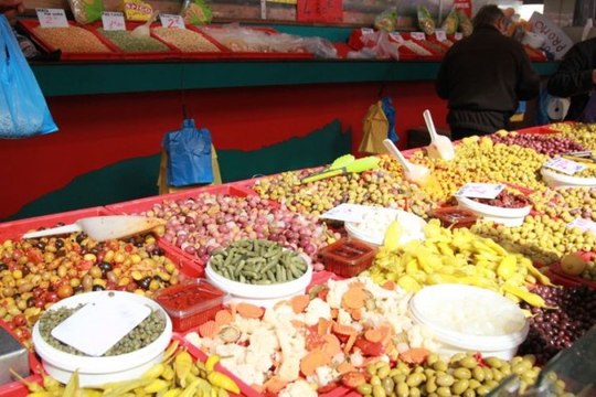 Petit tour au marché de Saint Denis - marie france