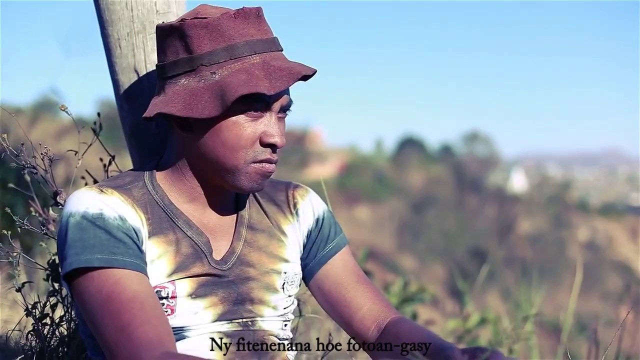 GANGSTABAB  -  Nanonofy nofinofy  (gasy - malagasy)