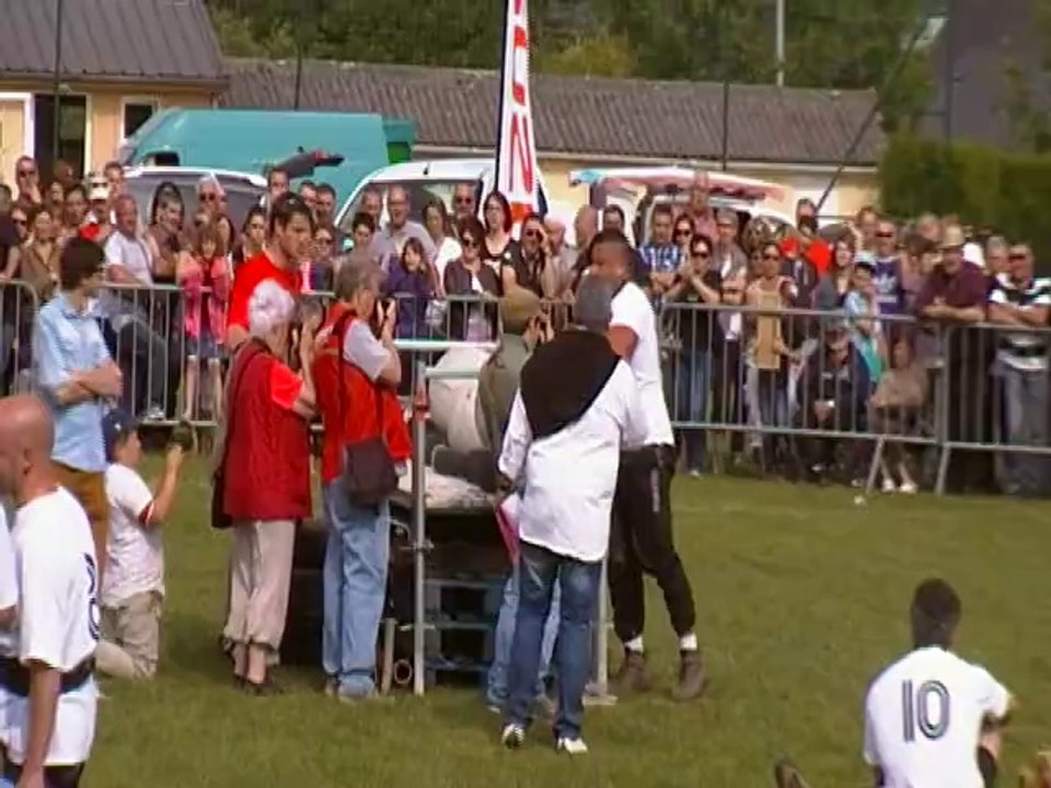 L'HOMME LE PLUS FORT DU MORVAN 2014 - LES BOULES D'ATLAS