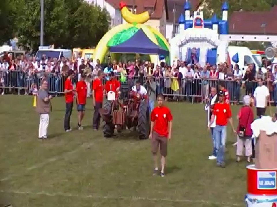 L'HOMME LE PLUS FORT DU MORVAN 2014 - LE TRACTEUR