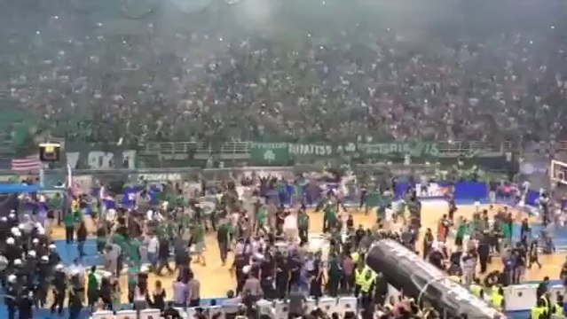 ΟΑΚΑ 5ος τελικός: Παναθηναϊκός-Ολυμπιακός (απονομή στους πράσινους )