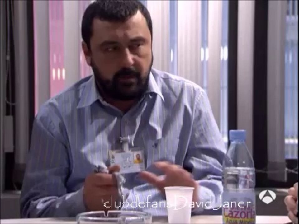 DAVID JANER EN ESCENA HOMBRES DE PACO. _