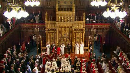 British Queen touches on EU issues, world crises in speech