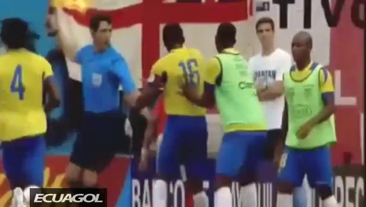 Reacción de Antonio Valencia,  ING vs ECU