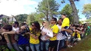 شاهد الوجه الرائع لنيمار مع مشجعي المنتخب البرازيلي