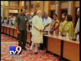 PM Narendra Modi says ''Meet me directly on Policy issues'' to government secretaries - Tv9 Gujarati