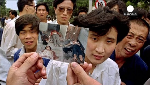 A 25 anni da Tiananmen Hong Kong commemora, Pechino censura