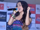 Live Performance By Shraddha Kapoor On Galliyan