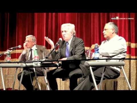 Napoli - Teatro stabile, la nuova stagione e una sfida (04.06.14)