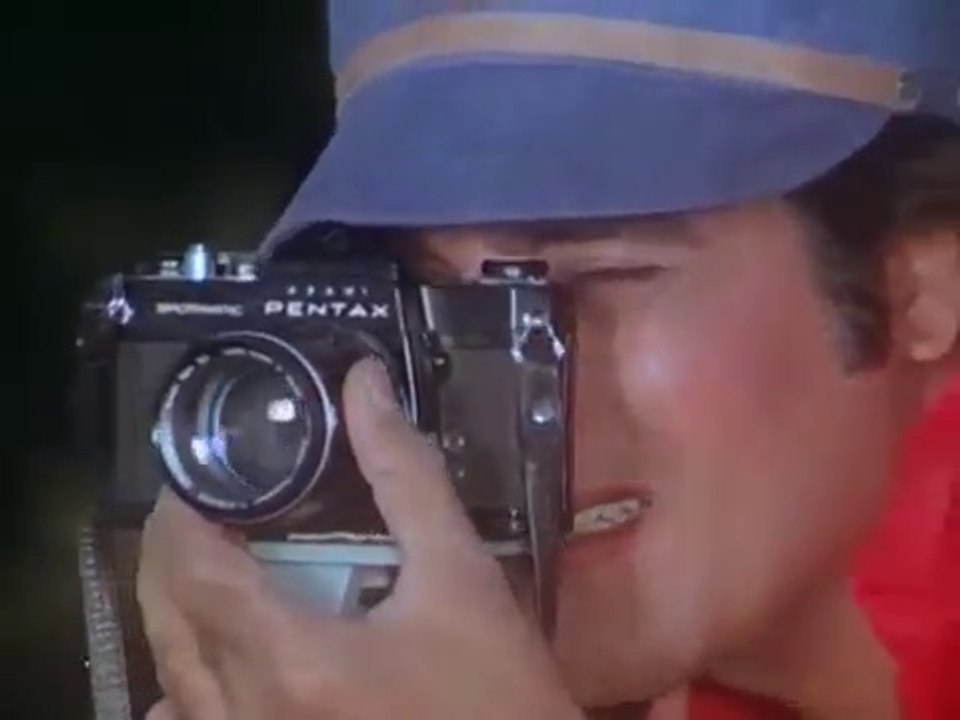 Lahu Ke Do Rang (28 September 1979) Muskrata Hua,Gul Khilatah Hua,Merah Yaar .