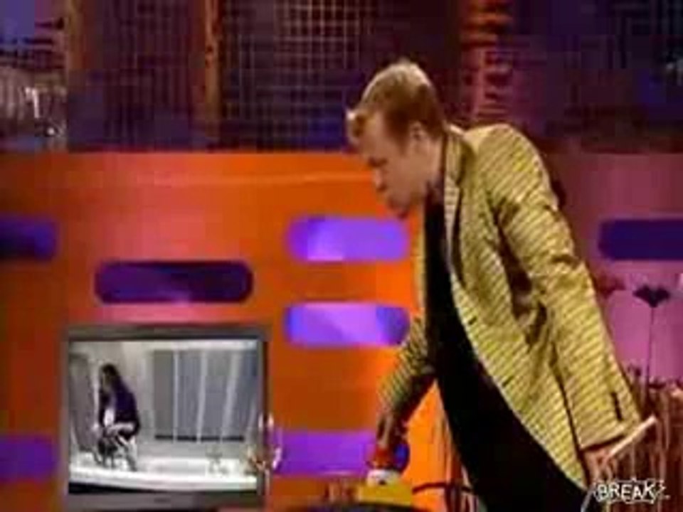 What a Funny Clip FARTING WOMEN Very Funny Video