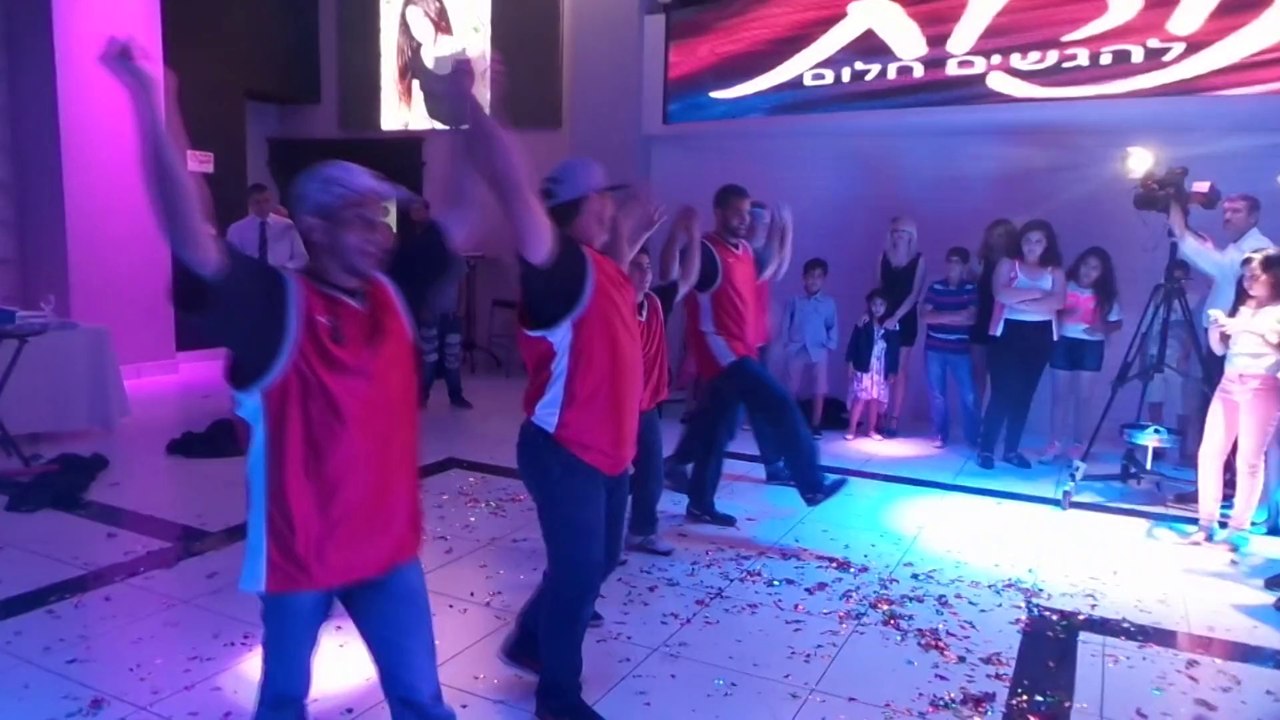 054-556-8034 ריקוד בת מצווה היפ הופ | ריקוד היפ...
