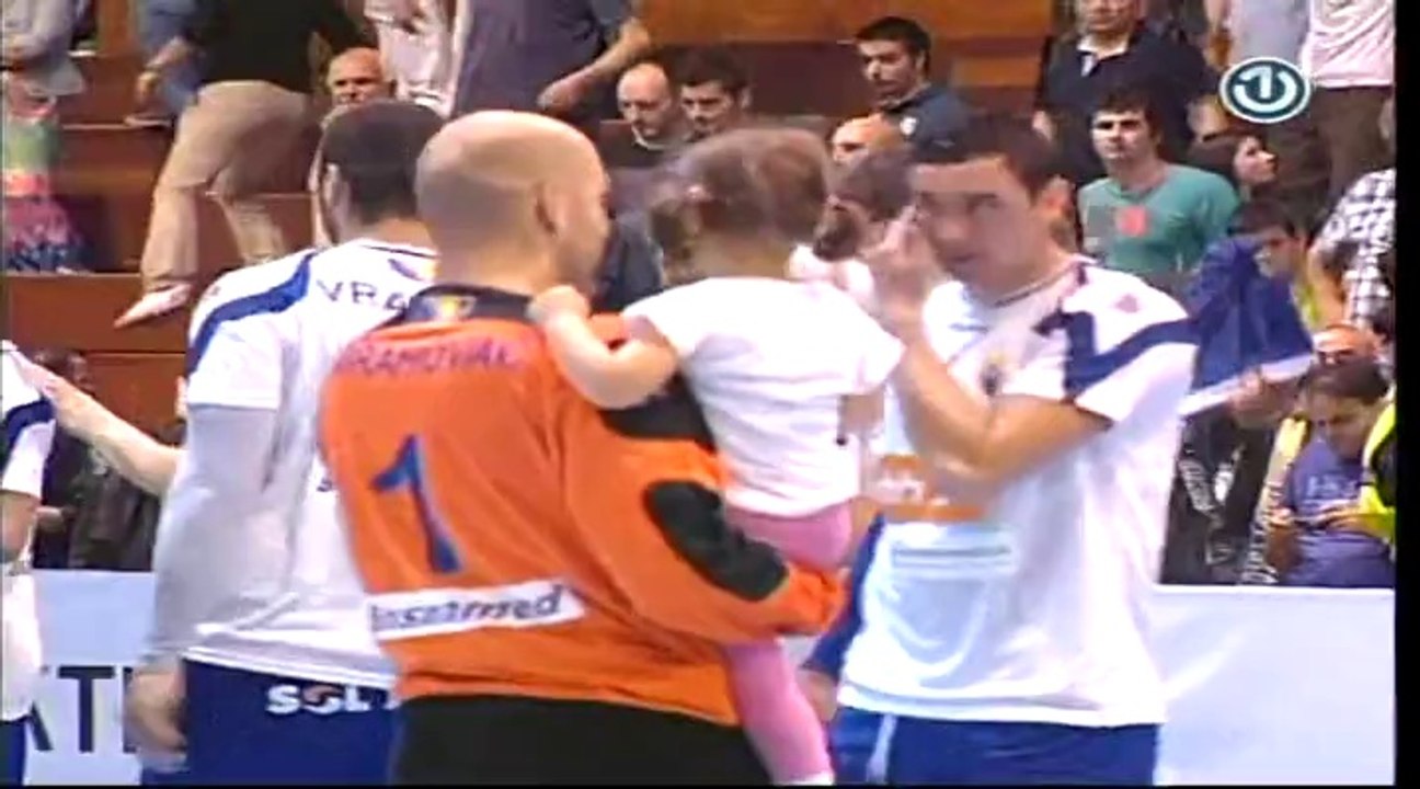 BiH - Island 33:32