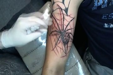 Tattoo Spider in Amazing Realism