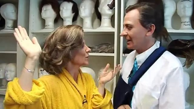 TV3 - Un musical per acomiadar el monarca! - El rei i família ens presenten el gag de l'abdicació