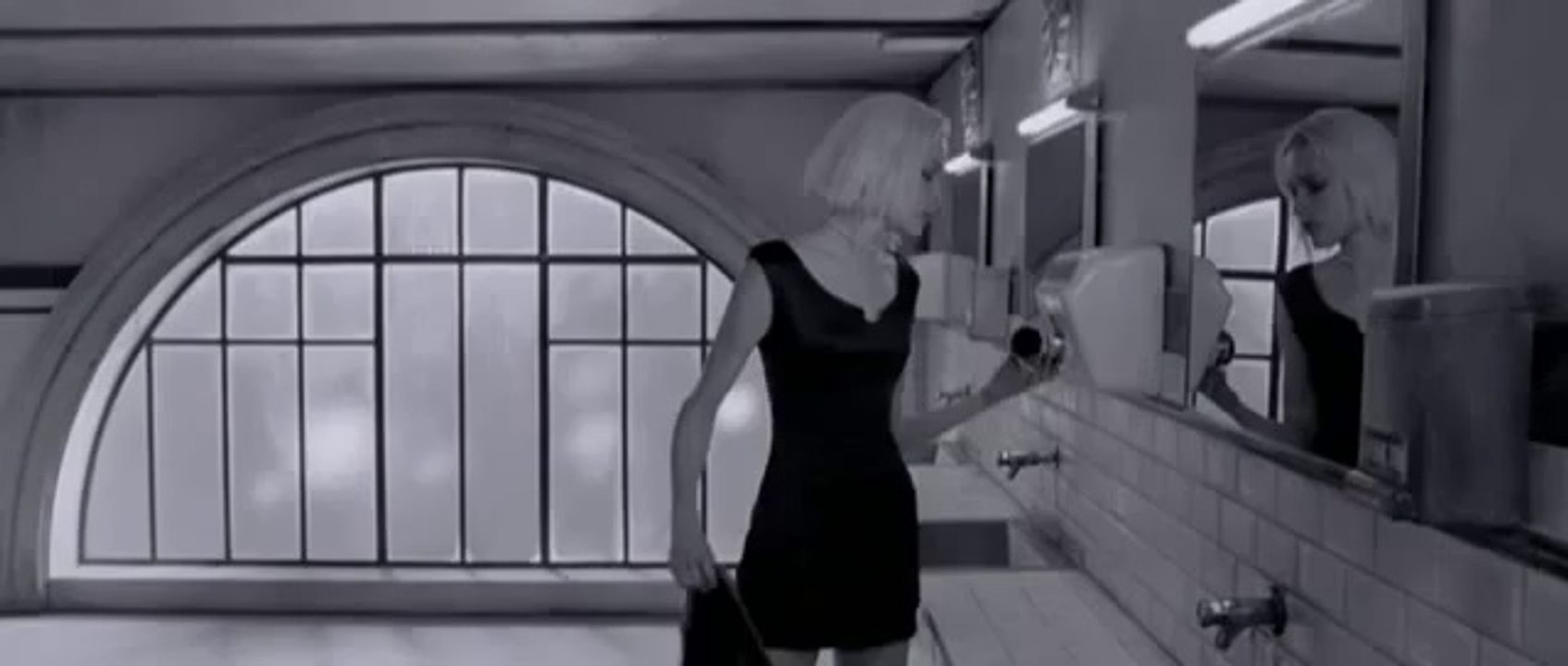 Angel - A (2005) Entier