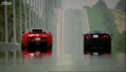 Bugatti Veyron vs McLaren F1