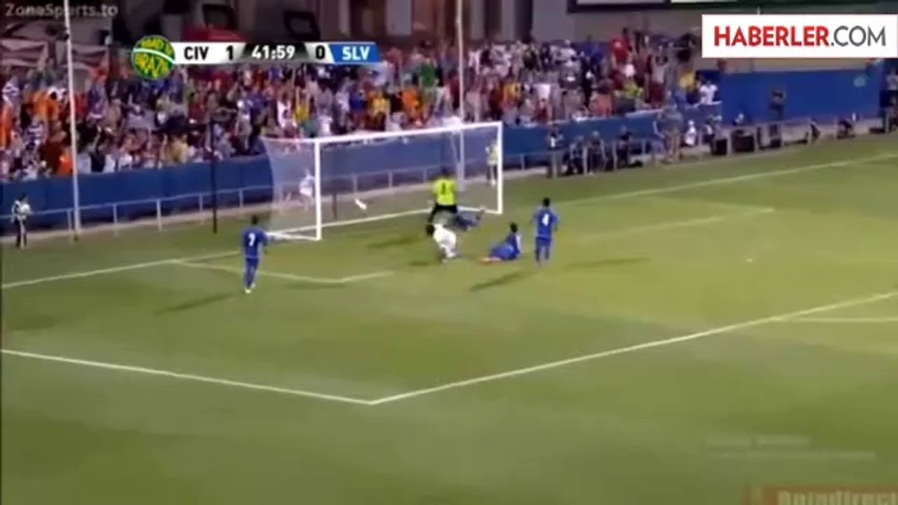Drogba, El Salvador'u Boş Geçmedi