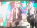 Pedro cantando con Ciro Verano del 92' en Paraguay - 31 de Mayo