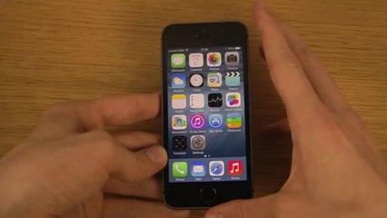 iPhone 5S iOS 8 Beta Hands-On First Look
