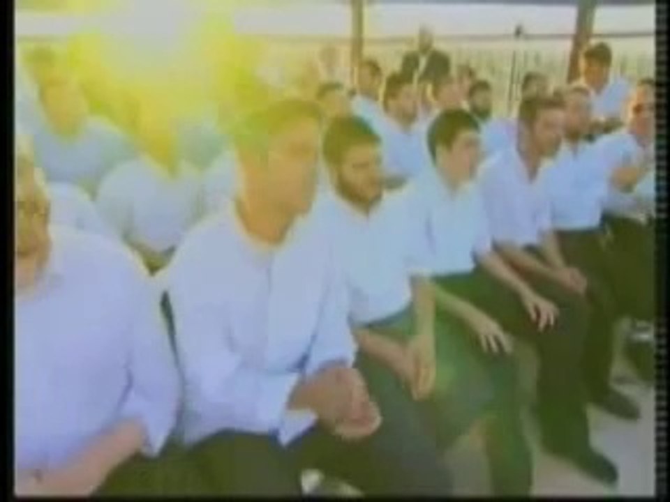 Y AHORA LOS HIJOS LE CANTAN AL REY Mordechai Ben David