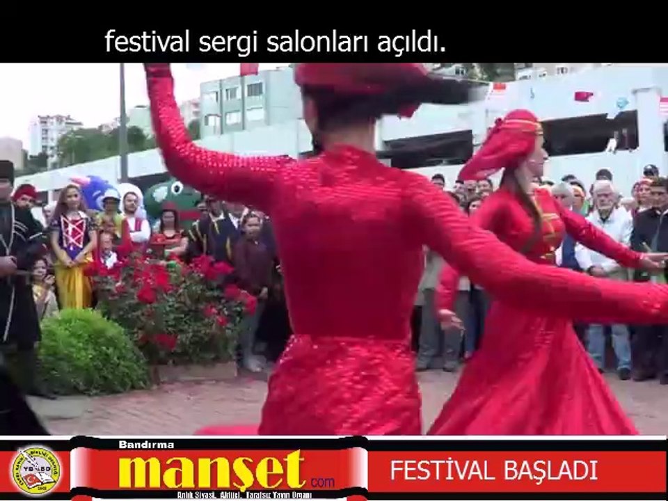 Festival sergi salonları açıldı