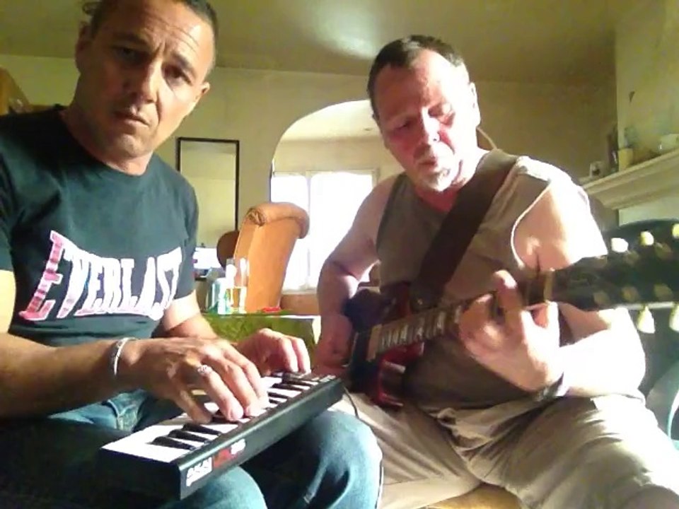 essai de mon clavier usb akaï LPK25 (3)