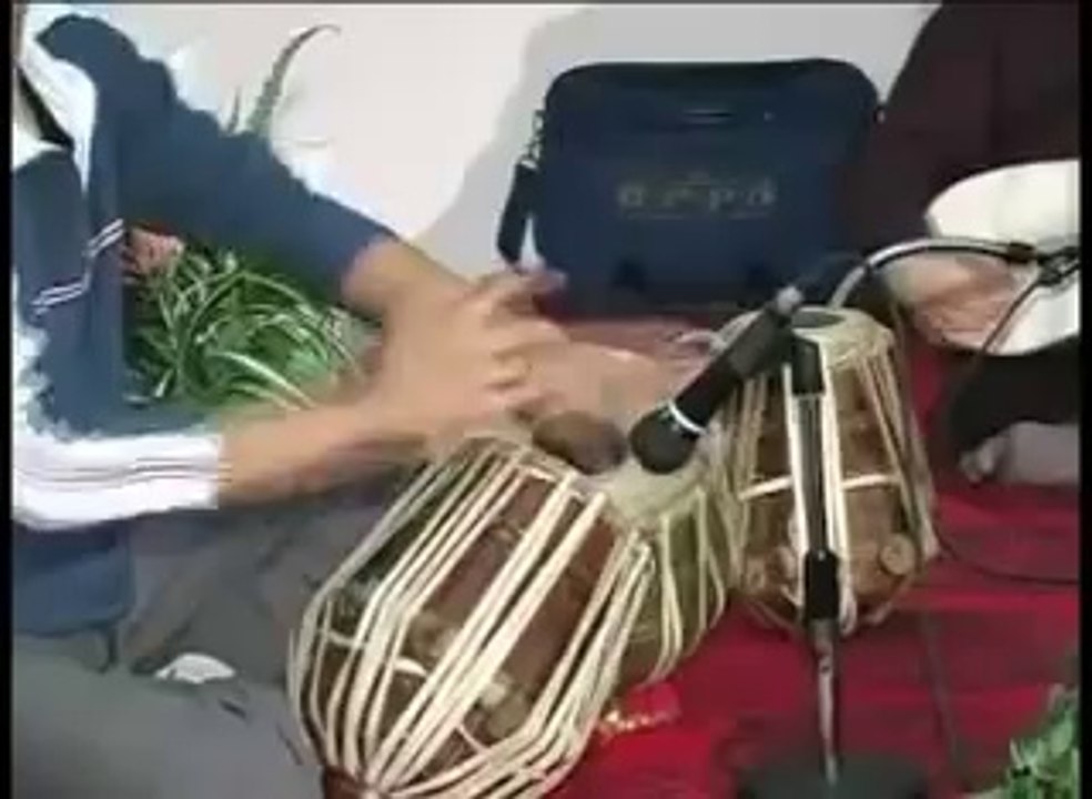 qamar Gula pashto afghan old songs video Dailymotion