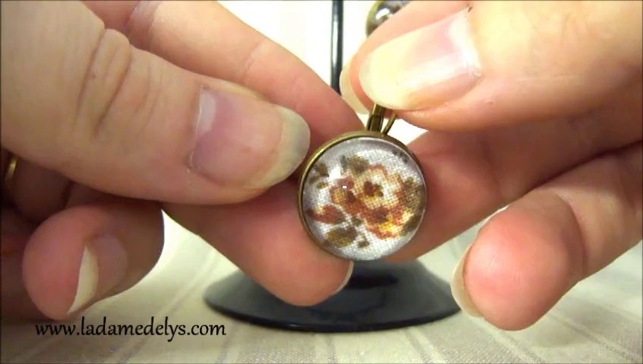 boucles d'oreilles shabby chic avec tissus- la dame de lys