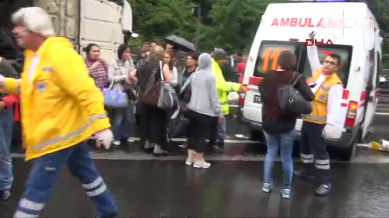 Bolu Dağı'nda kaza: 1 ölü, 15 yaralı