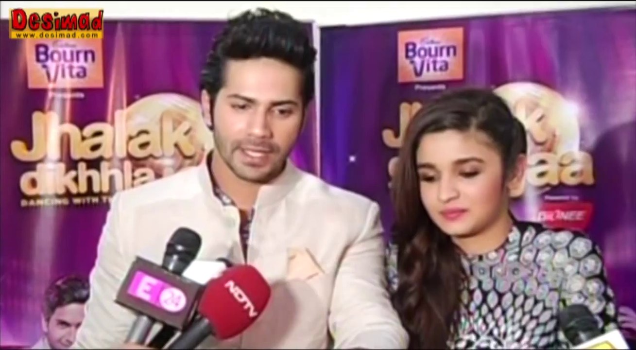 Varun Dhawan SEDUCES Alia Bhatt in Jhalak Dikhla Jaa 7 7th June 2014 Grand Premiere - Episode 1