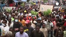 Des milliers d'Haïtiens réclament le départ de leur président