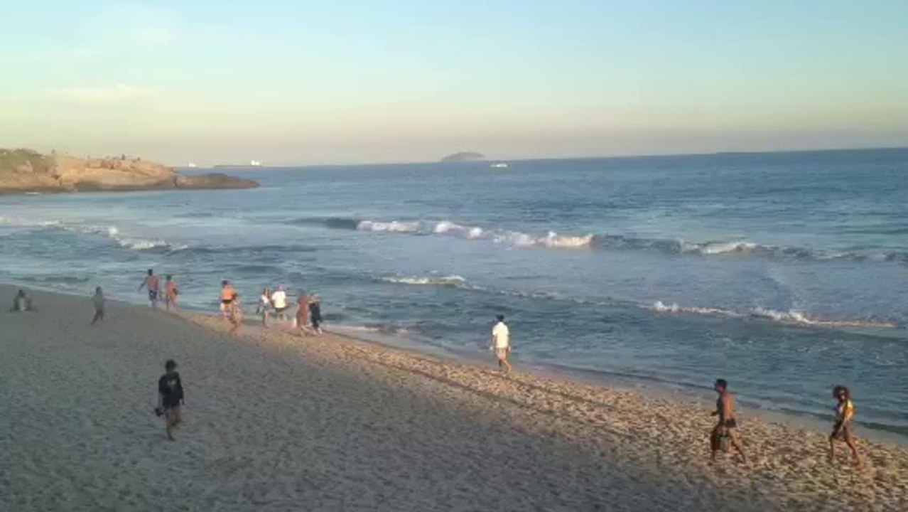 Ipanema_paralia