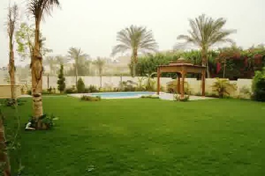 Semi Furnished Villa for Rent /Sale in Gardenia with Private Garden Swimming Pool