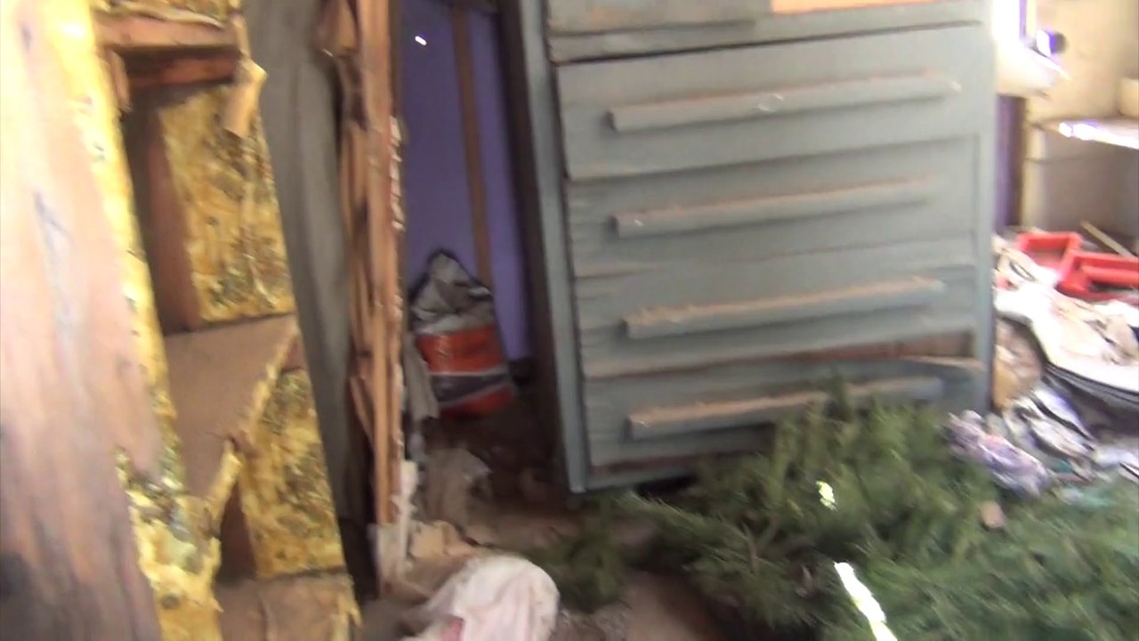 What do abandoned homes look like