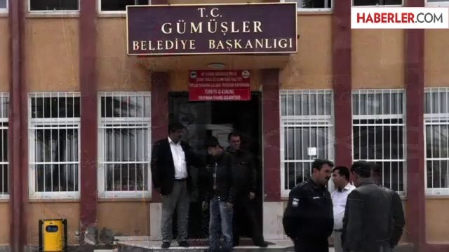Belediye Başkanının Odası Kundaklandı