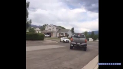 Suçluyu Pick-Up ile çarparak durdurdu