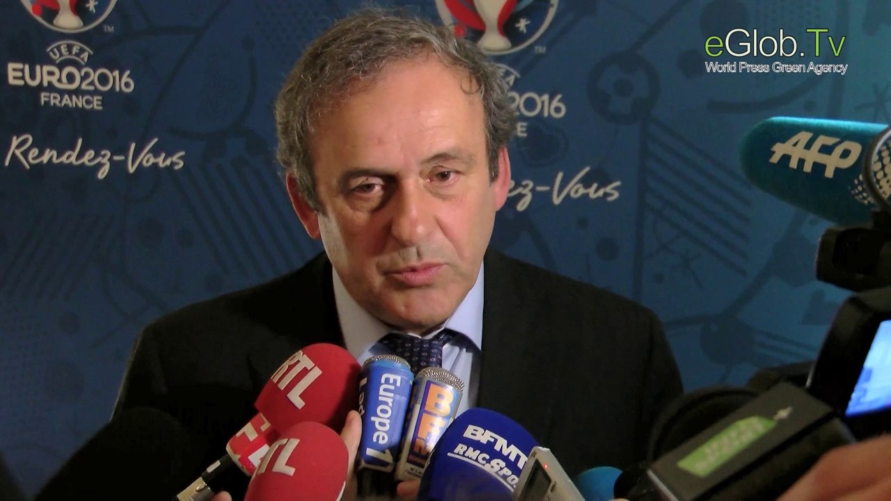 Michel Platini rappelle que le match d'ouverture et la finale de l'Euro 2016 se disputeront au Stade France
