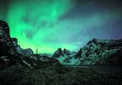 Amazing Timelapses of Lofoten Islands